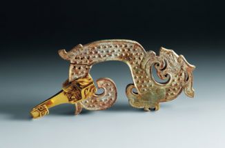 Jade dragon with gold hook 